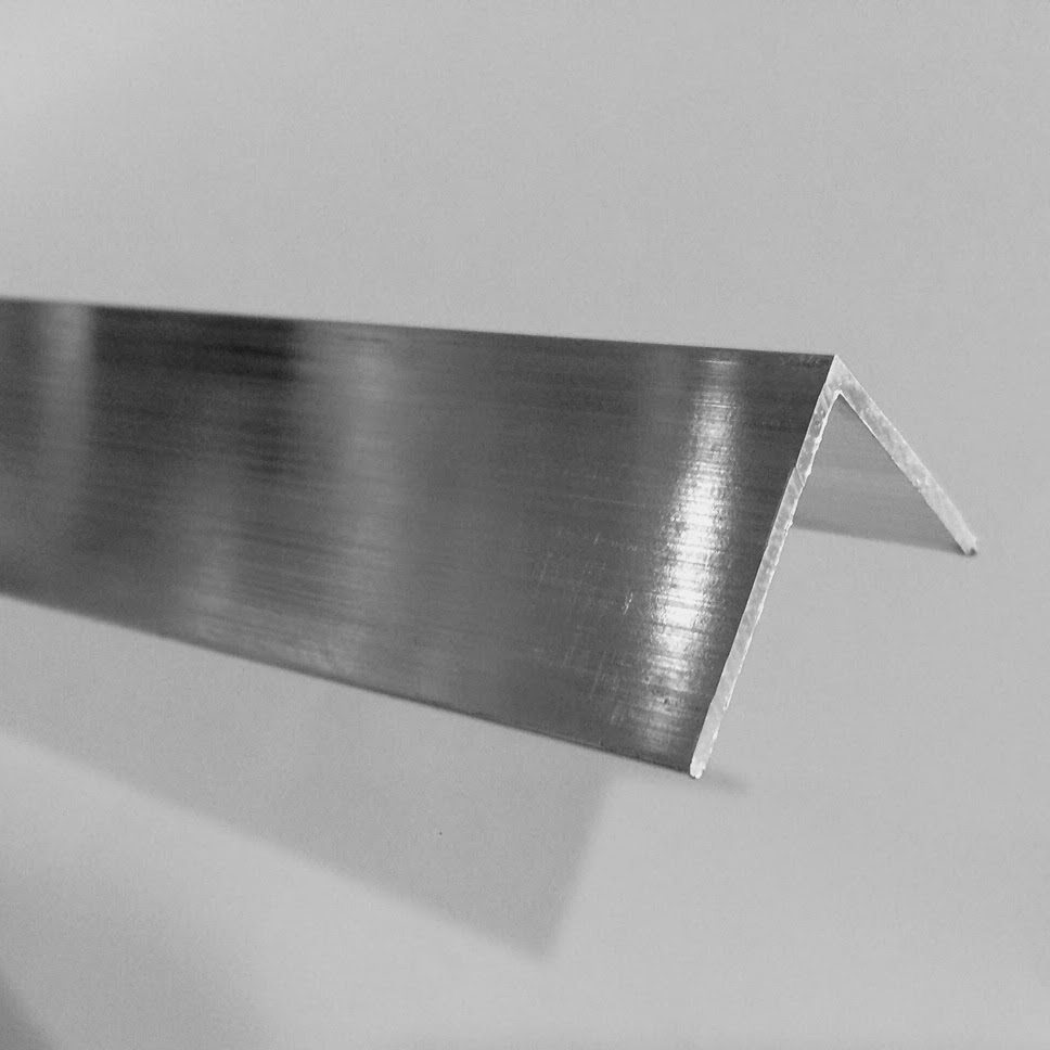 38x38 x3mm Aluminium Angle image 1